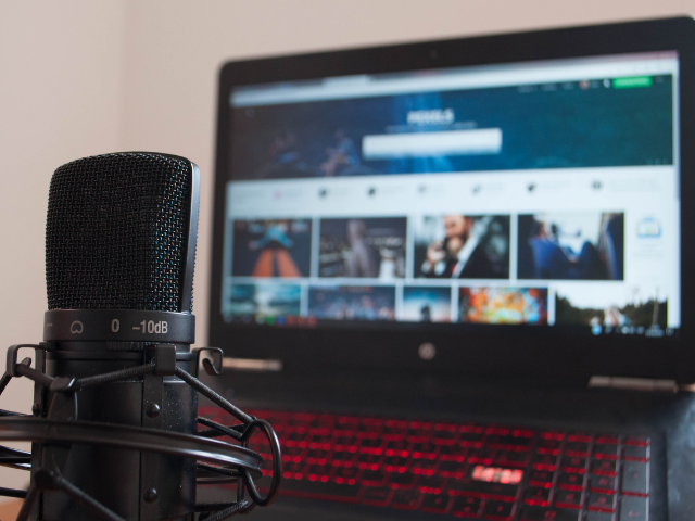 YouTube動画撮影に必要な基本機材のセットアップ風景